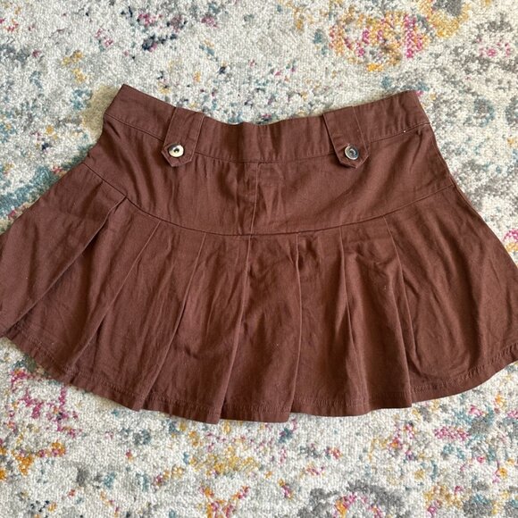 Brown pleated mini skirt - Picture 4 of 4